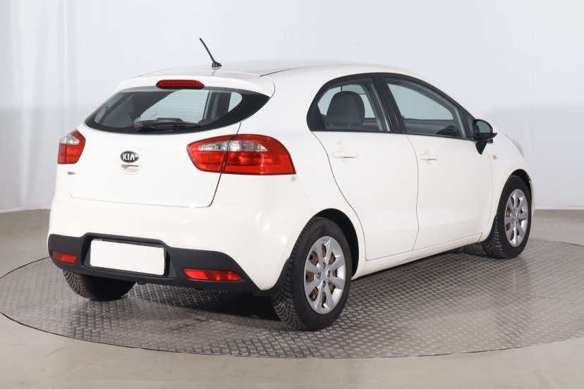 Kia Rio, 2013