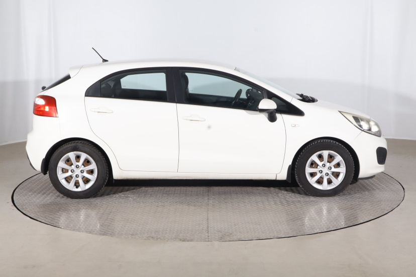 Kia Rio, 2013