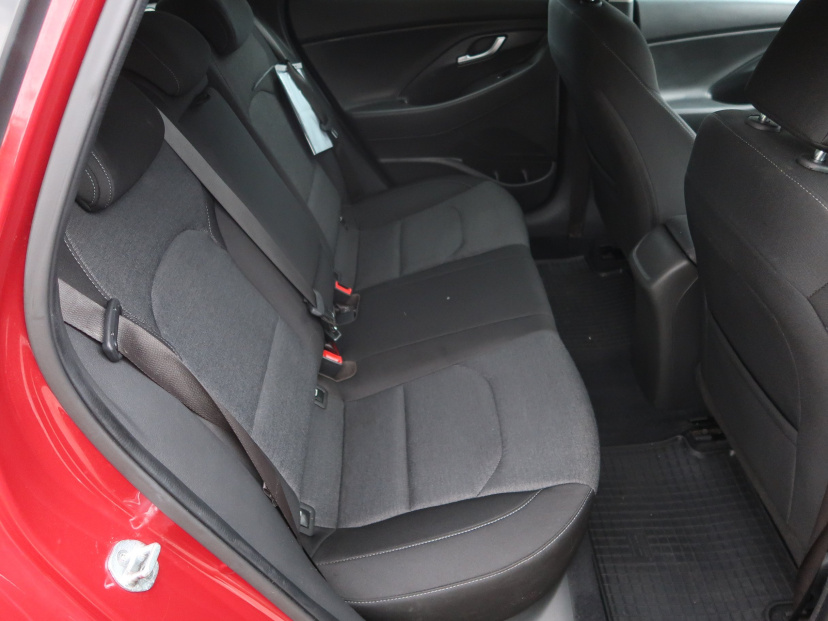 Hyundai i30, 2022
