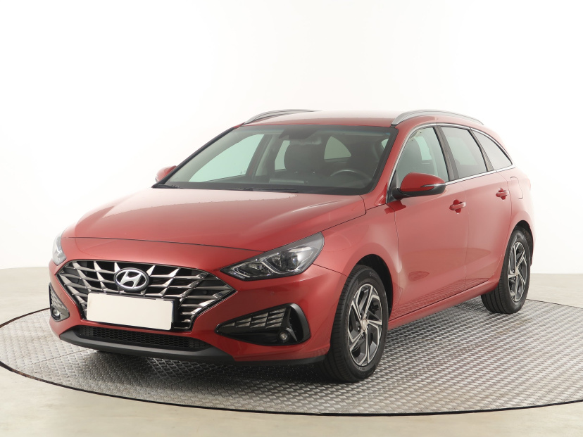 Hyundai i30, 2022