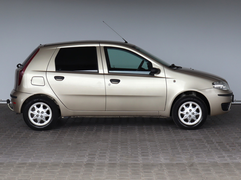 Fiat Punto, 2010