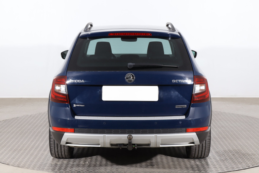 Škoda Octavia Scout, 2017