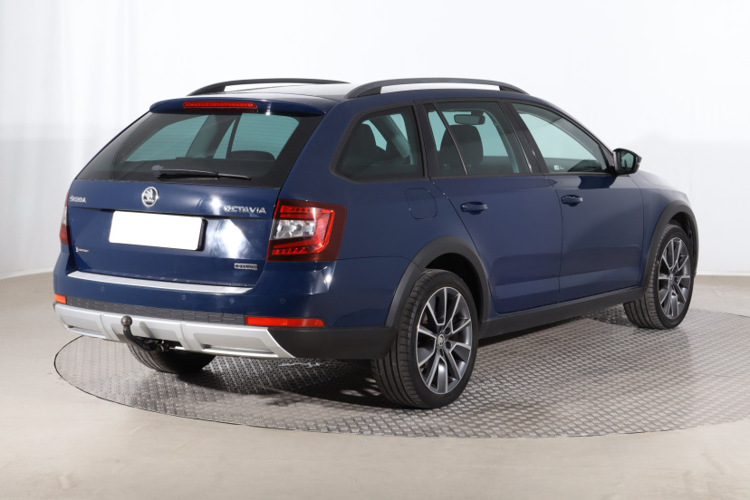 Škoda Octavia Scout, 2017