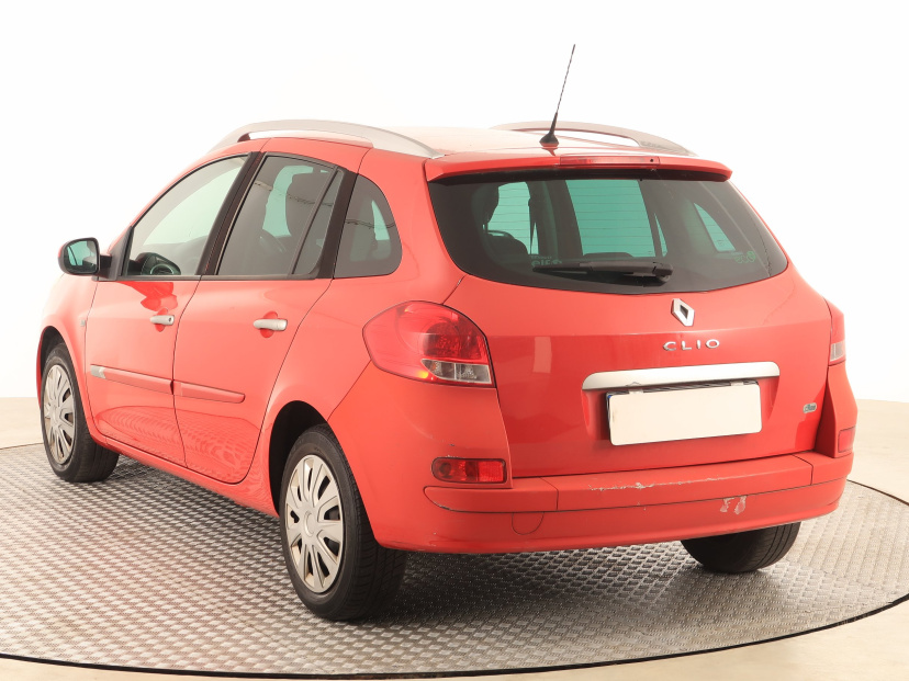 Renault Clio, 2011