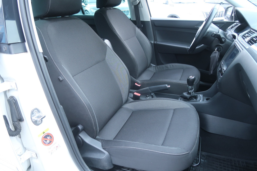 Škoda Rapid Spaceback, 2014