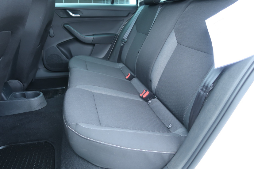 Škoda Rapid Spaceback, 2014