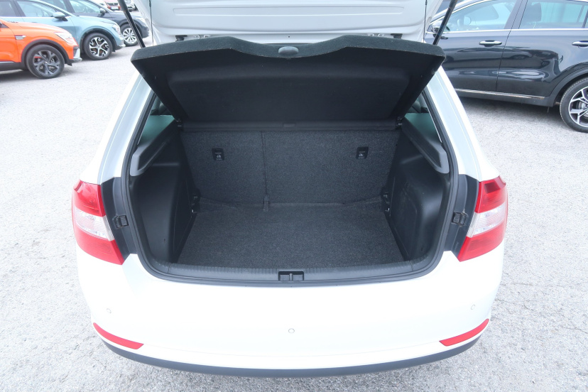 Škoda Rapid Spaceback, 2014