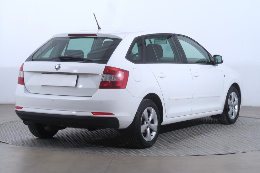 Škoda Rapid Spaceback, 2014