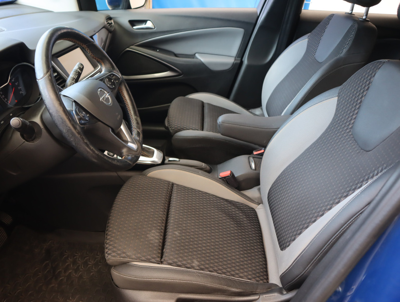 Opel Crossland, 2018