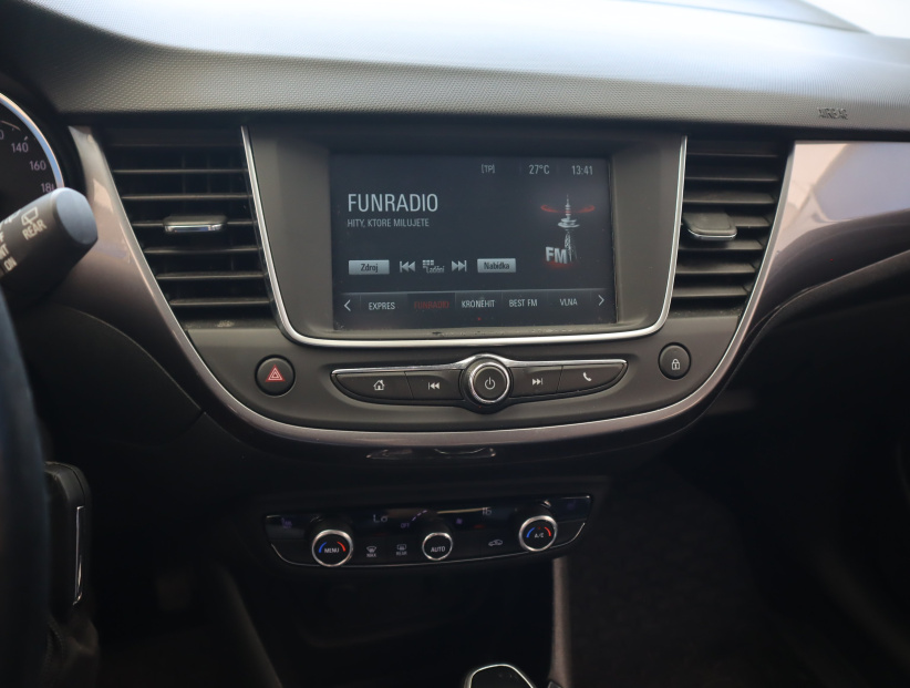 Opel Crossland, 2018