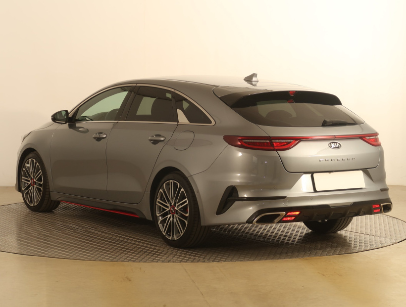 Kia ProCeed, 2021