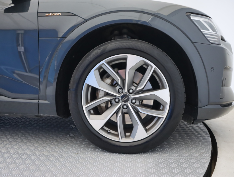 Audi e-tron, 2020