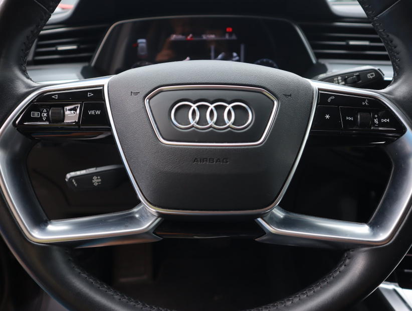 Audi e-tron, 2020