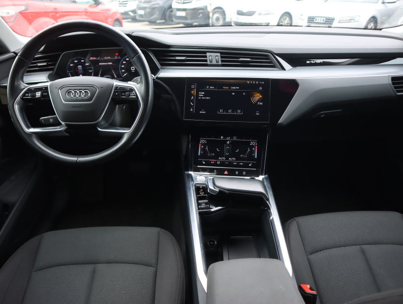 Audi e-tron, 2020
