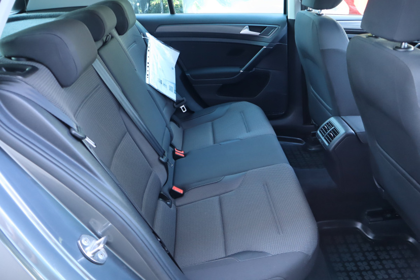 Volkswagen Golf, 2017