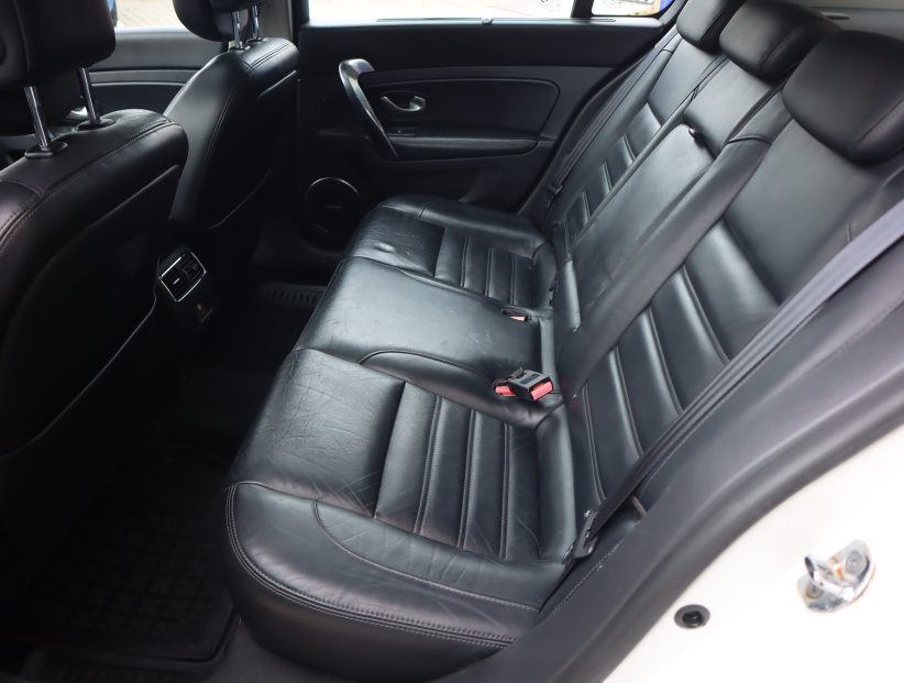 Renault Latitude, 2012