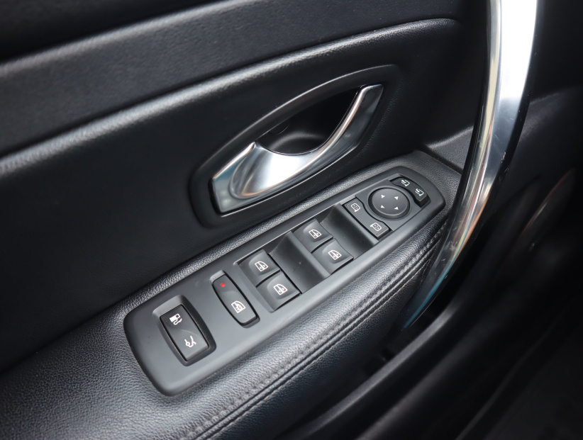 Renault Latitude, 2012