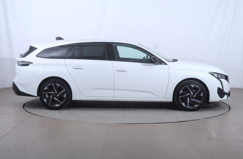 Peugeot 308, 2024