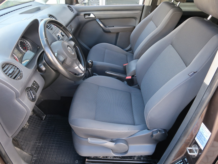 Volkswagen Caddy, 2015