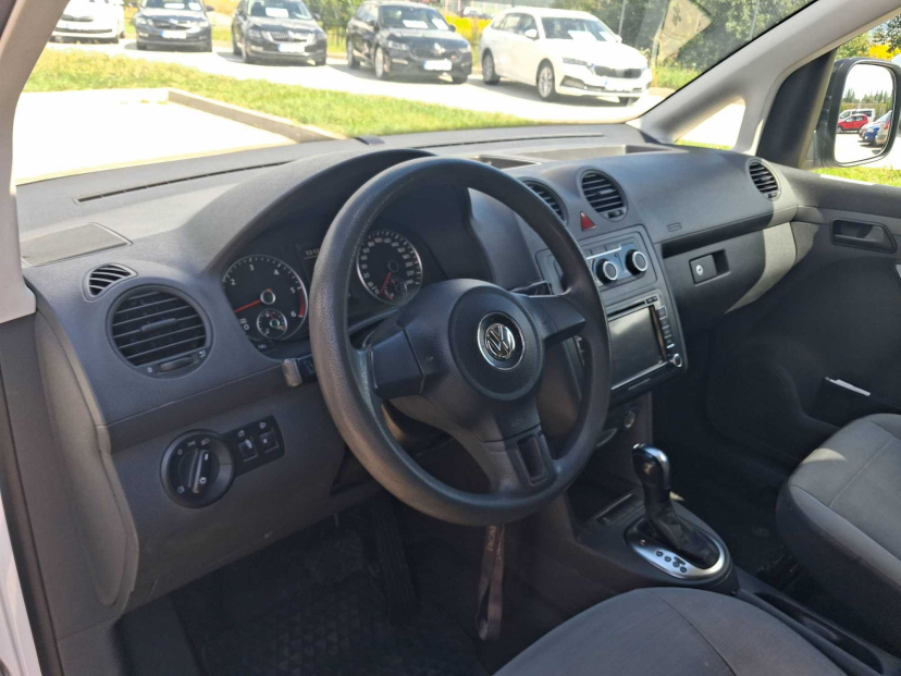 Volkswagen Caddy, 2011