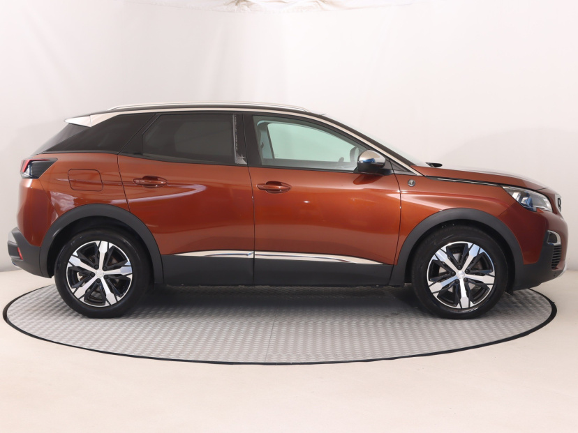 Peugeot 3008, 2020