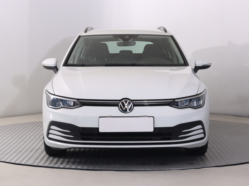 Volkswagen Golf, 2021