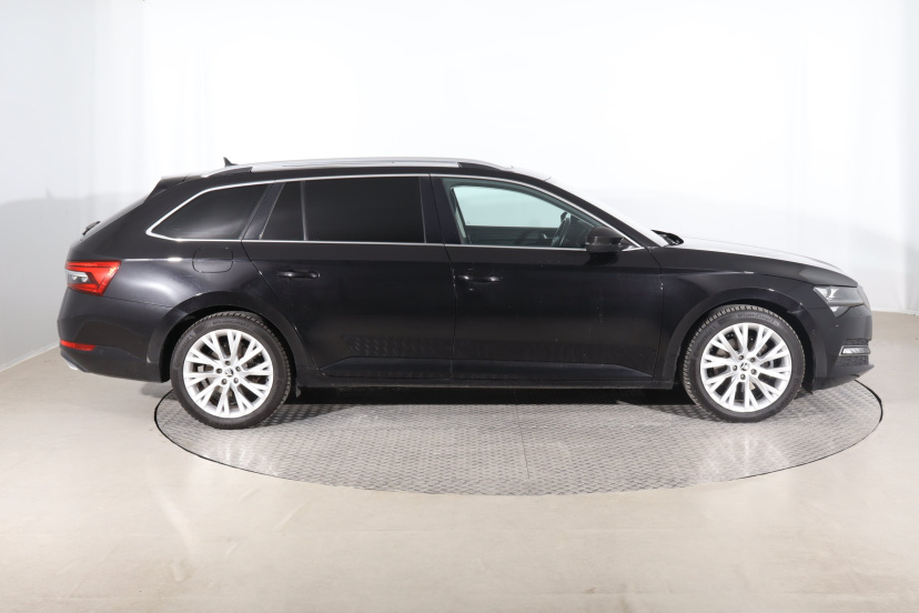 Škoda Superb, 2020