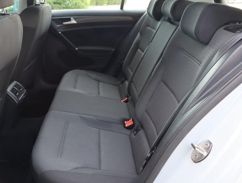 Volkswagen Golf, 2018