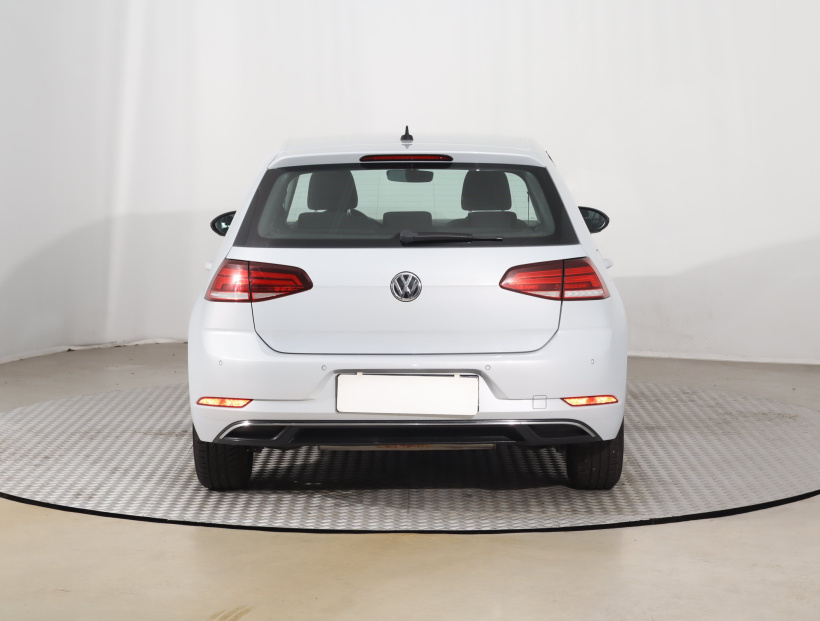 Volkswagen Golf, 2018