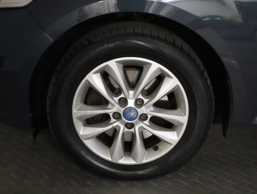 Ford Mondeo, 2011