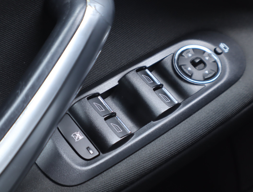 Ford Mondeo, 2011
