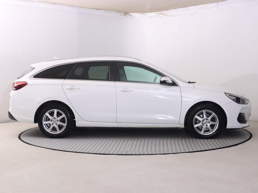 Hyundai i30, 2019