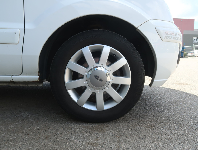 Ford Fusion, 2010