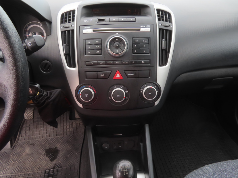 Kia Ceed, 2010