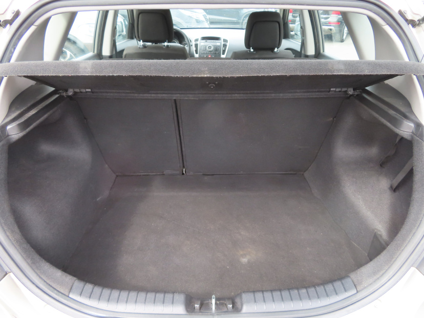 Kia Ceed, 2010
