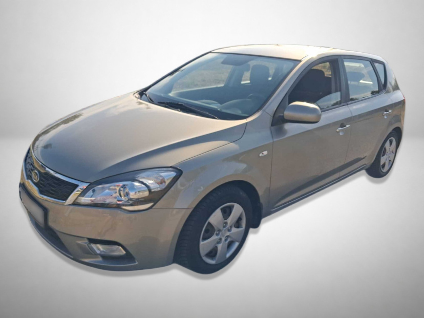 Kia Ceed, 2010