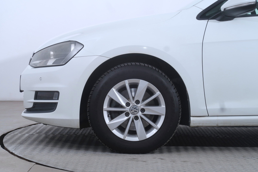 Volkswagen Golf, 2014