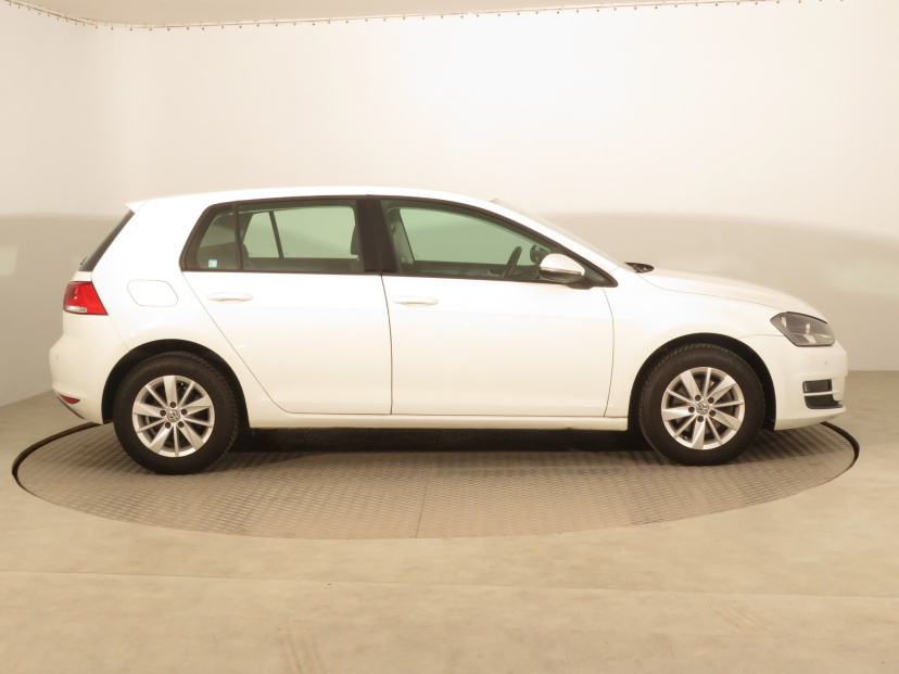 Volkswagen Golf, 2014