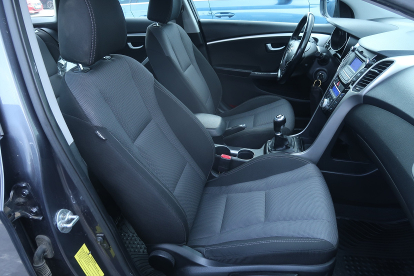 Hyundai i30, 2016