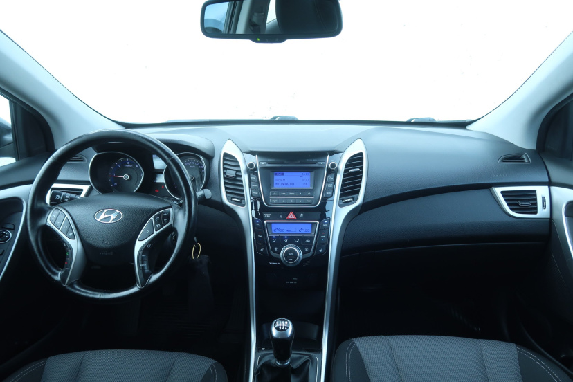 Hyundai i30, 2016