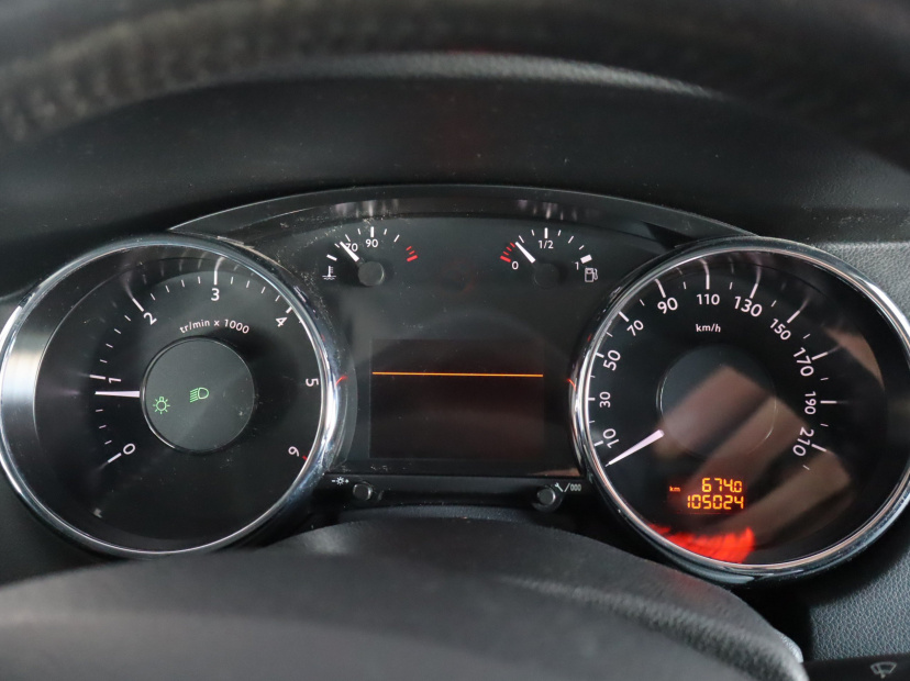 Peugeot 5008, 2015