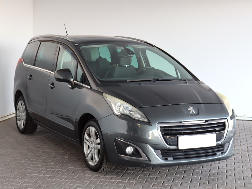 Peugeot 5008, 2015