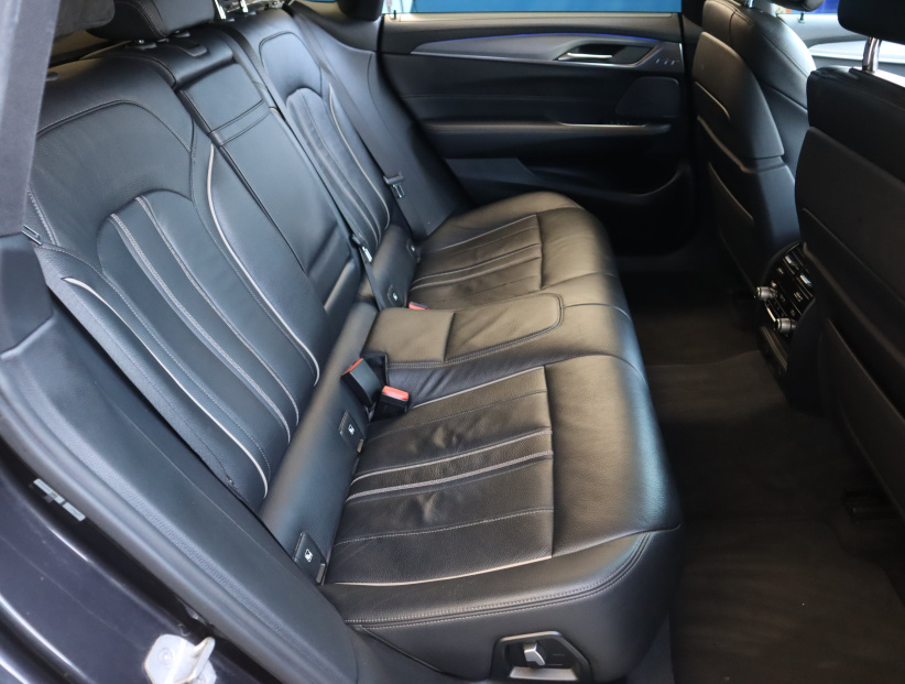 BMW 6GT, 2018