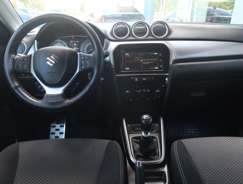 Suzuki Vitara, 2023