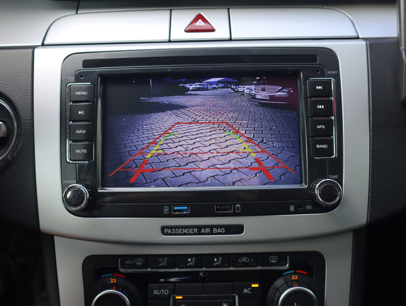 Volkswagen Passat, 2010