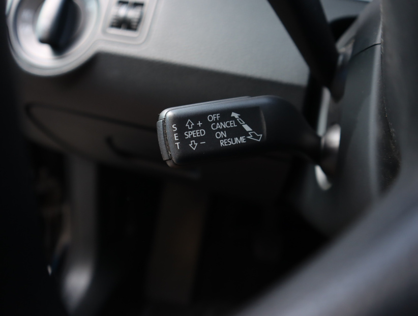 Volkswagen Passat, 2010