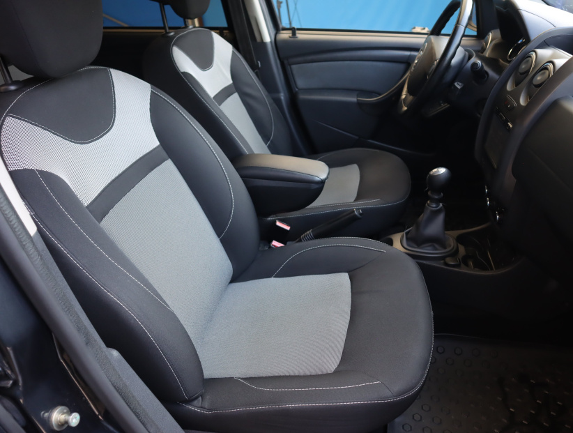Dacia Duster, 2017