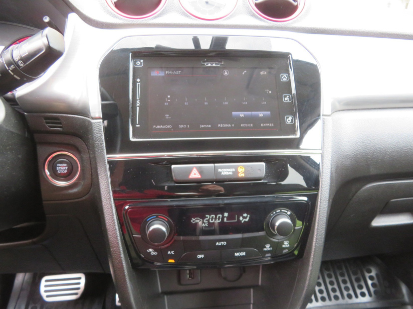 Suzuki Vitara, 2016