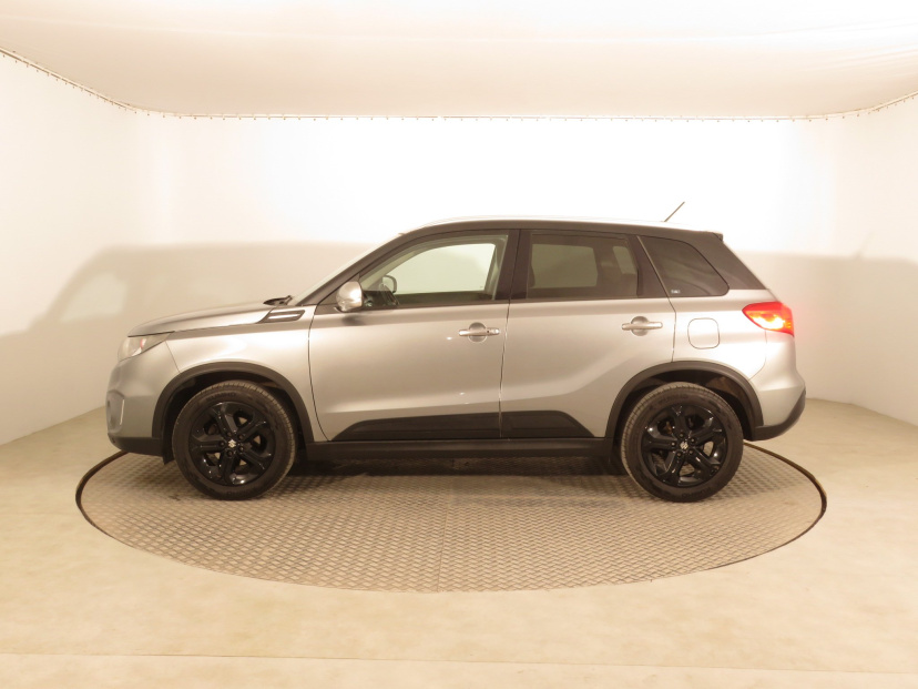 Suzuki Vitara, 2016