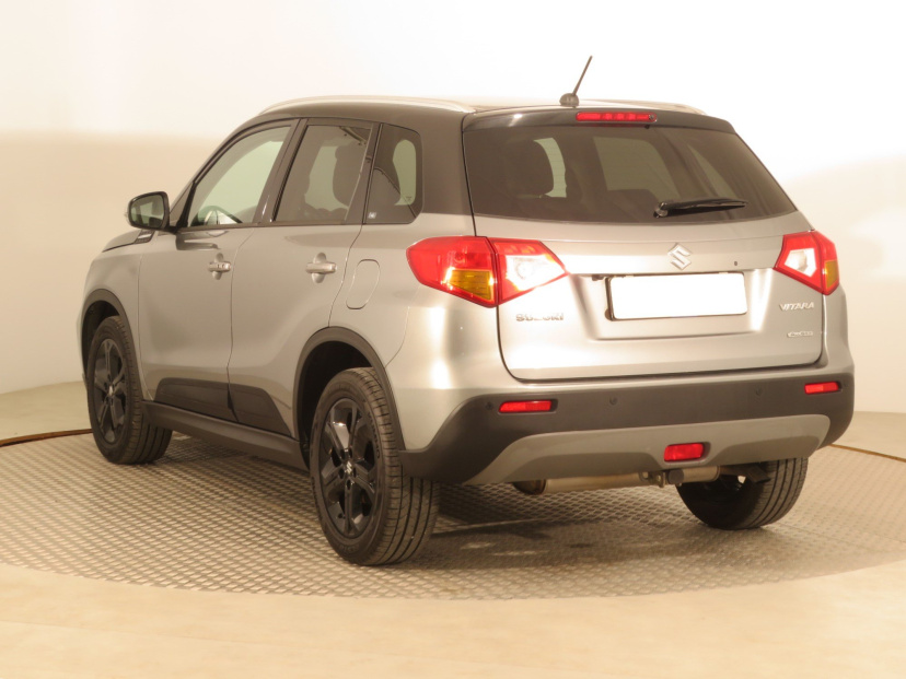 Suzuki Vitara, 2016
